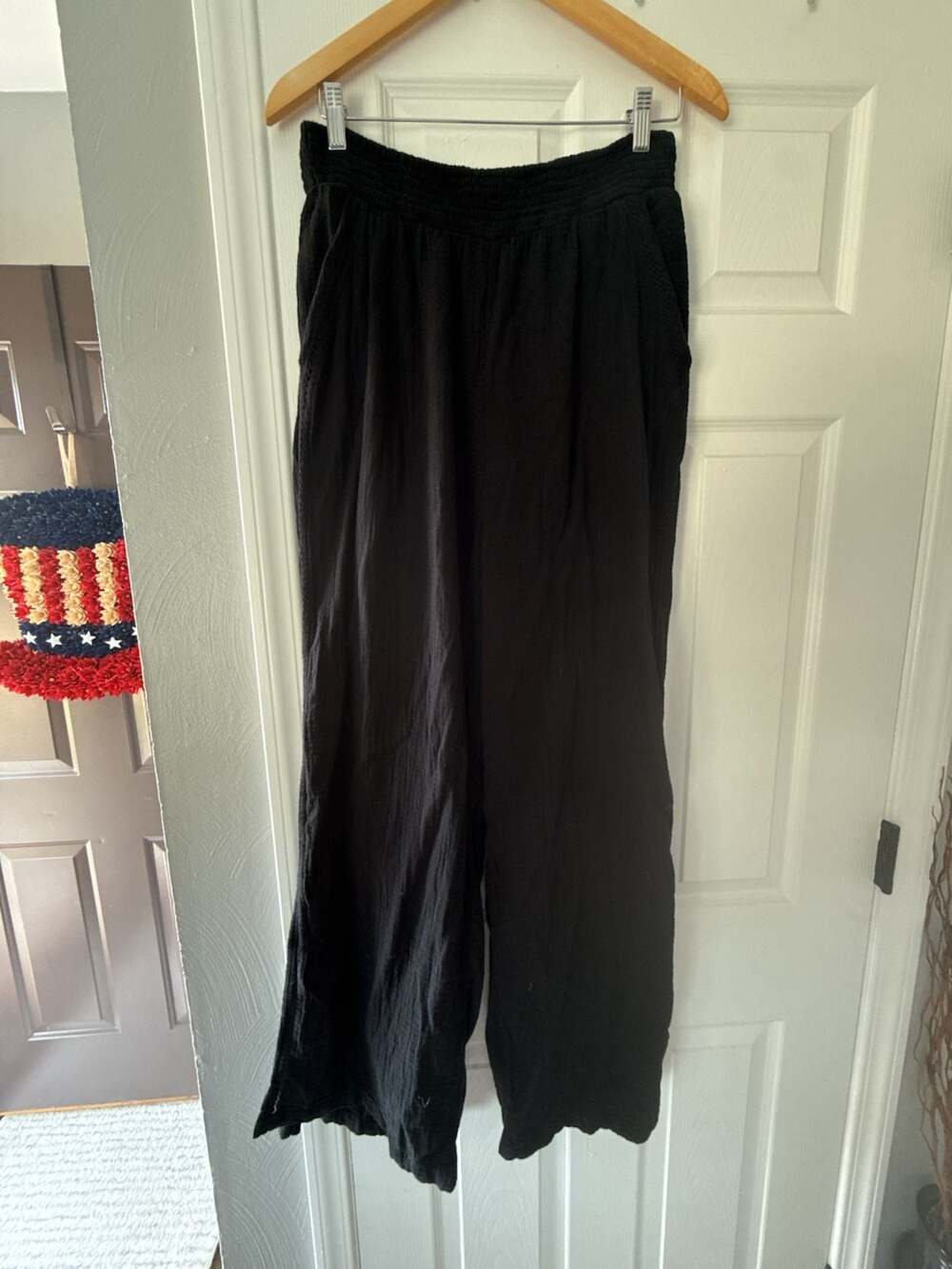 Aerie Women's Black Gauze Smocked Waist Wide Leg Pants